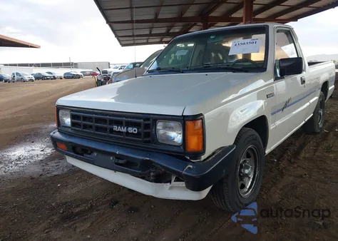 1992 Dodge Ram 50 z USA, uszkodzony, nr VIN JB7FL24W5NP015975